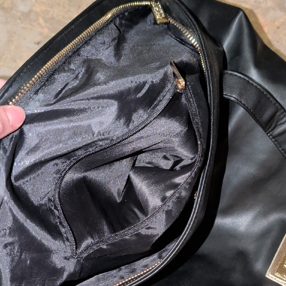 ❌SOLD❌Versace Black Tote Bag with Gold Accents - Picture 5 of 10